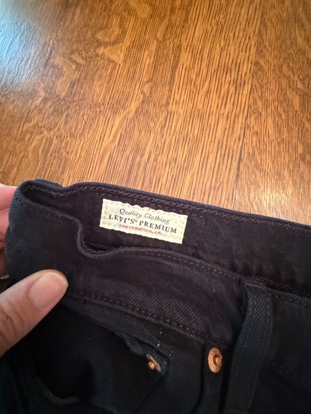 Levi's Premium Wedgie Straight Jeans – Women's Size 29 – Black - Picture 4 of 14